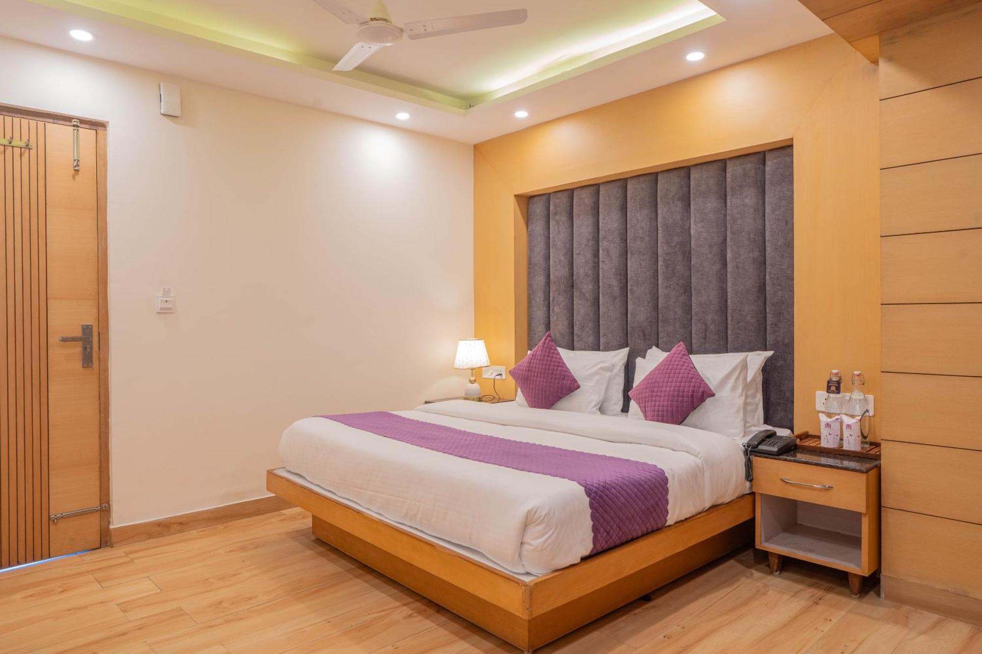 Perfectstayz Premium At Mall Road Mussoorie Zewnętrze zdjęcie