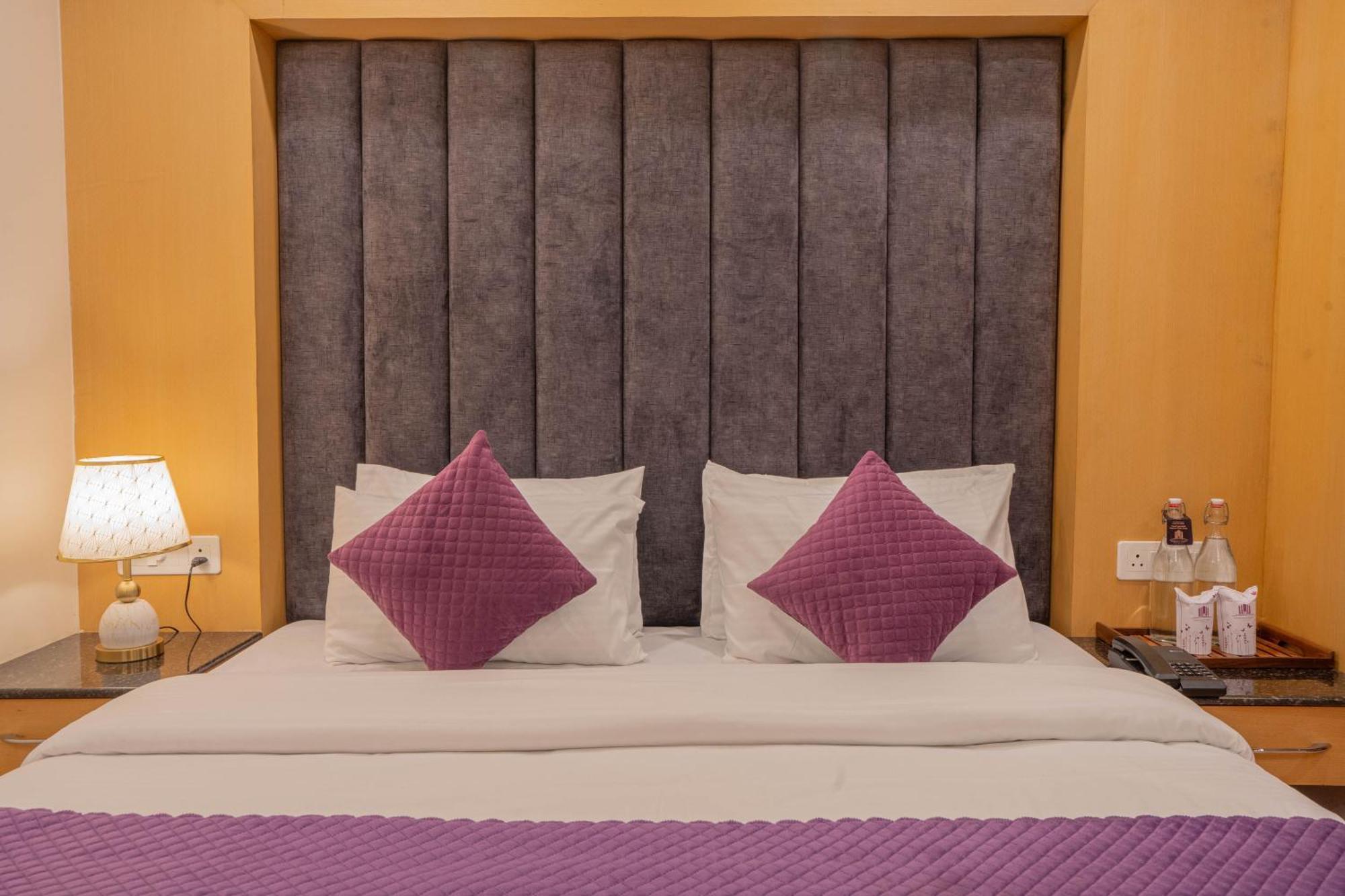 Perfectstayz Premium At Mall Road Mussoorie Zewnętrze zdjęcie