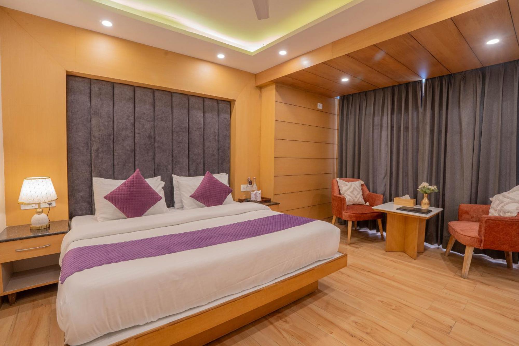 Perfectstayz Premium At Mall Road Mussoorie Zewnętrze zdjęcie