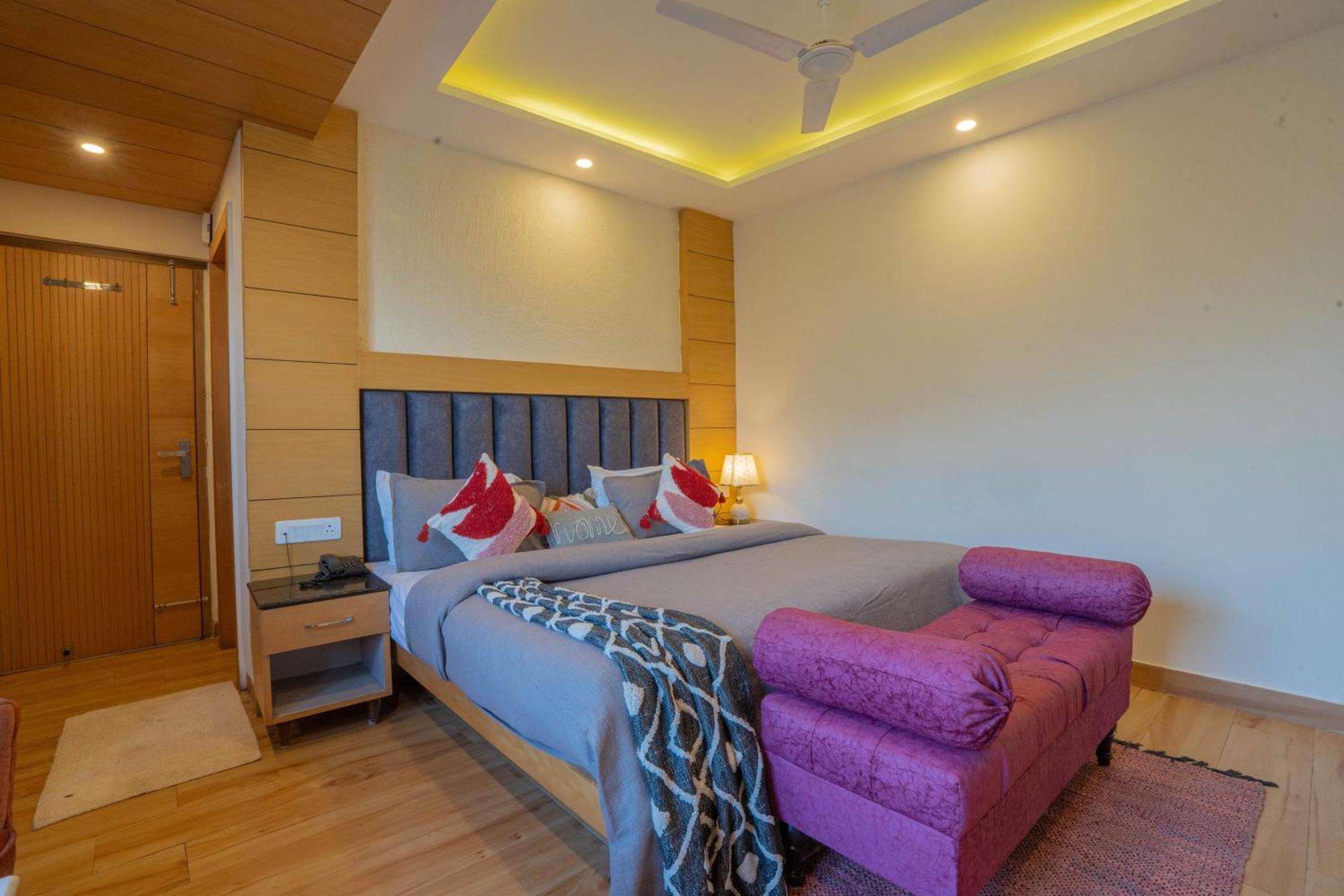 Perfectstayz Premium At Mall Road Mussoorie Zewnętrze zdjęcie