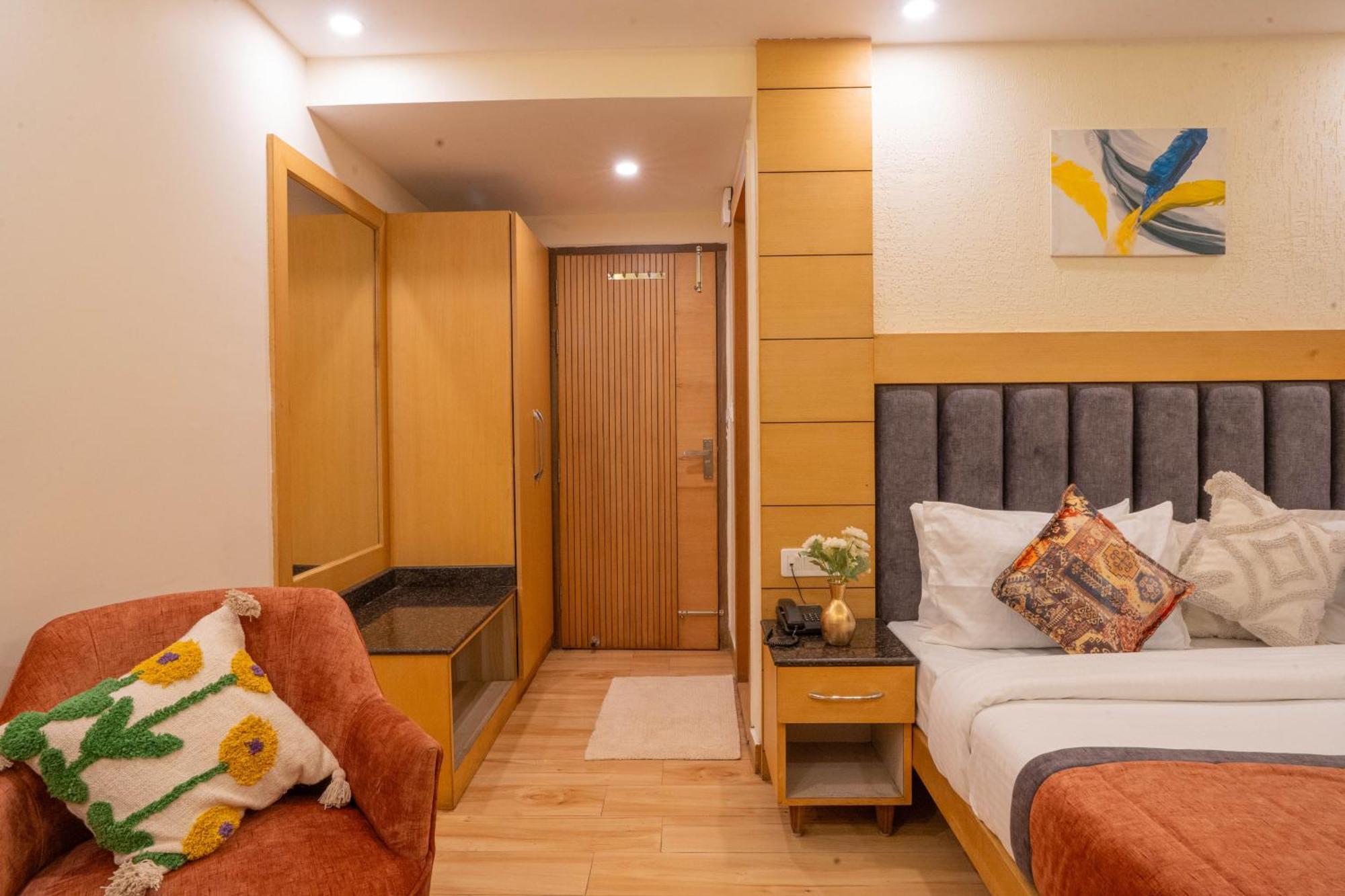 Perfectstayz Premium At Mall Road Mussoorie Zewnętrze zdjęcie